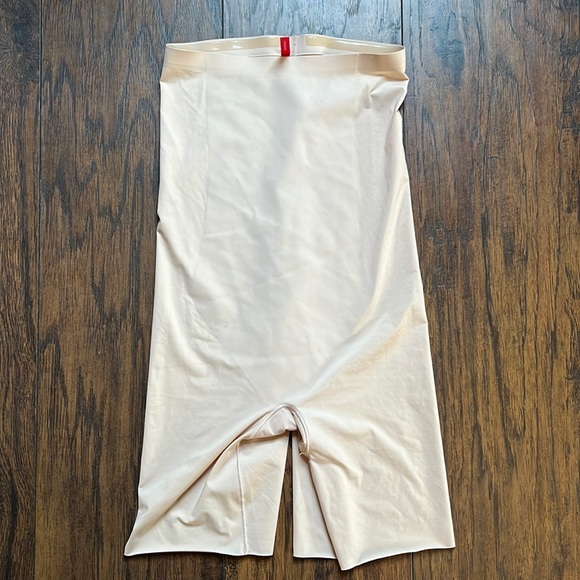 SPANX Tan High Waisted Thigh Shape-wear - Picture 1 of 5